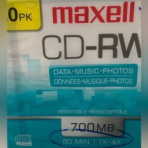 Maxell CD-RW Discs 700MB/80min 4x Sealed  10/Pack NWT